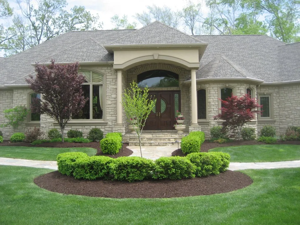 Top-rated lawn mowing service near you in North Royalton, OH by Calanni Landscaping