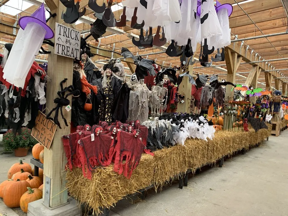 Trusted garden landscaping in Reading, MA - Calareso's Farm Stand