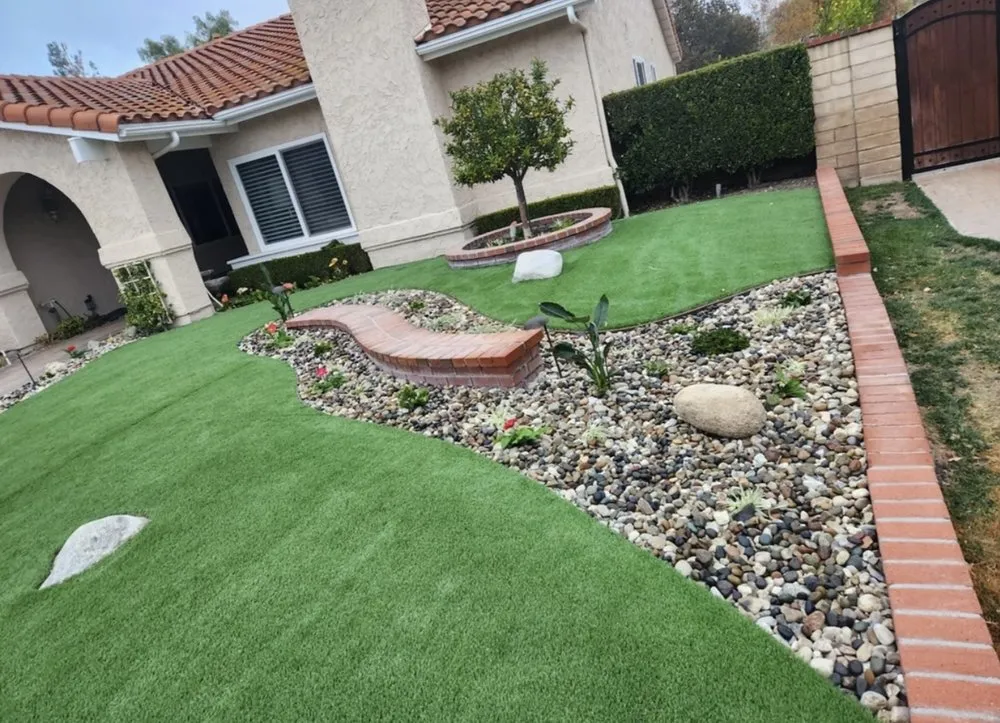 Reliable yard maintenance for year-round maintenance across Simi Valley, CA - Calderon Landscaping & Tree Service