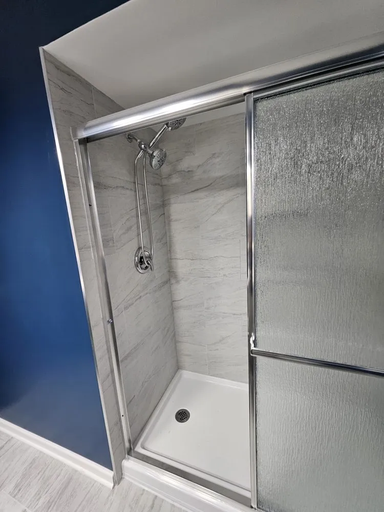 Custom lawn mowing service experts serving Chicago Heights, IL - Calderon Remodeling & Landscaping