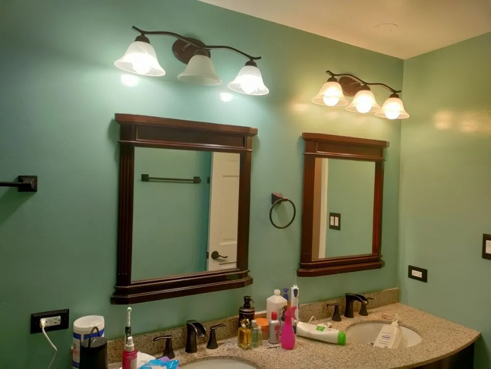 Local outdoor landscaping experts serving Chicago Heights, IL - Calderon Remodeling & Landscaping