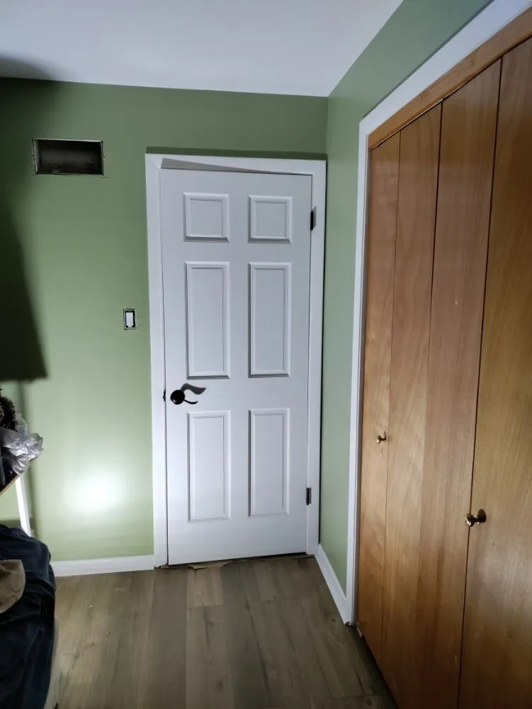 Local yard cleanup service experts serving Chicago Heights, IL - Calderon Remodeling & Landscaping