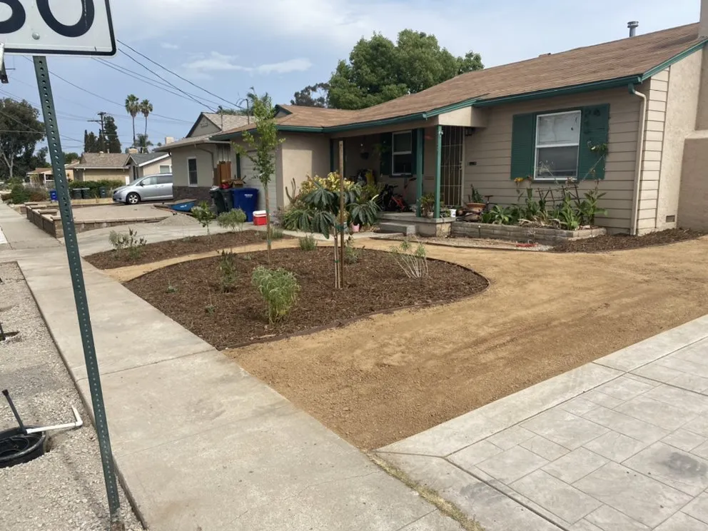 Custom landscaping services for homes in San Diego, CA by Calderon's Landscape