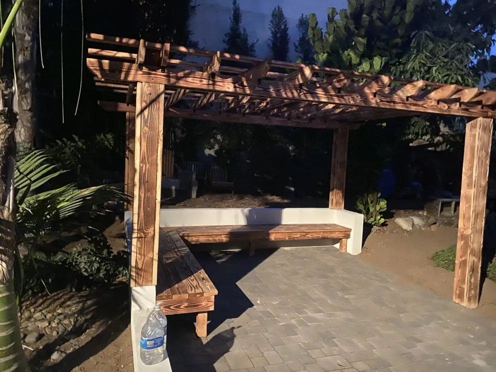 Professional garden landscaping in San Diego, CA by Calderon's Landscape