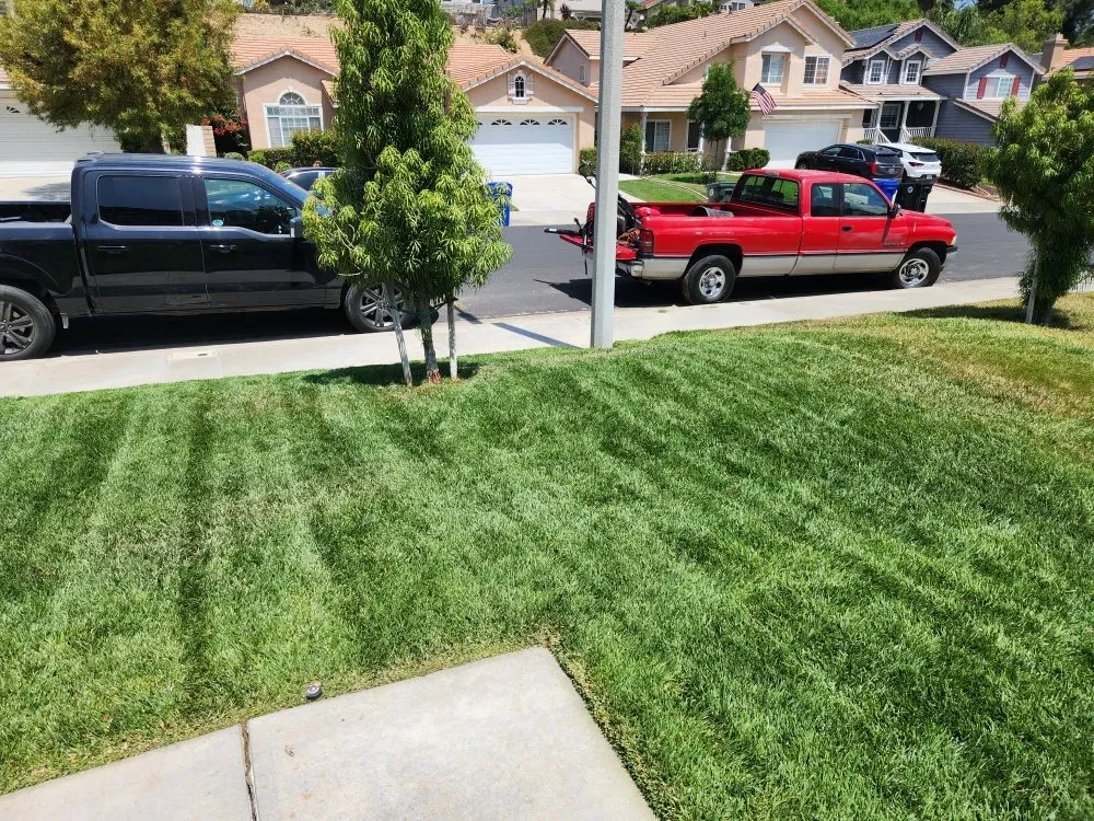 Reliable outdoor landscaping experts serving Santa Clarita, CA - Calderon's Landscaping