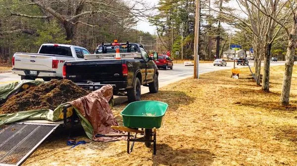 Caldwell Landscaping & Property Maintenance Logo