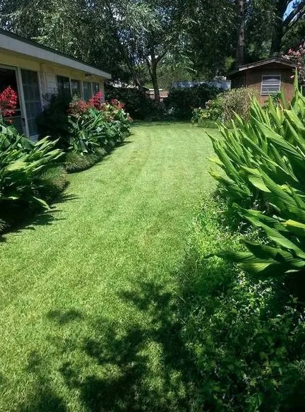 Custom landscape design in Duson, LA by Caldwell Lawn Works