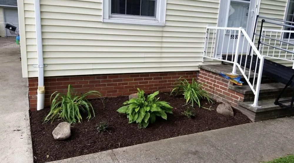 Local garden landscaping for residential properties across Middleburg Heights, OH - Cale’s Landscape