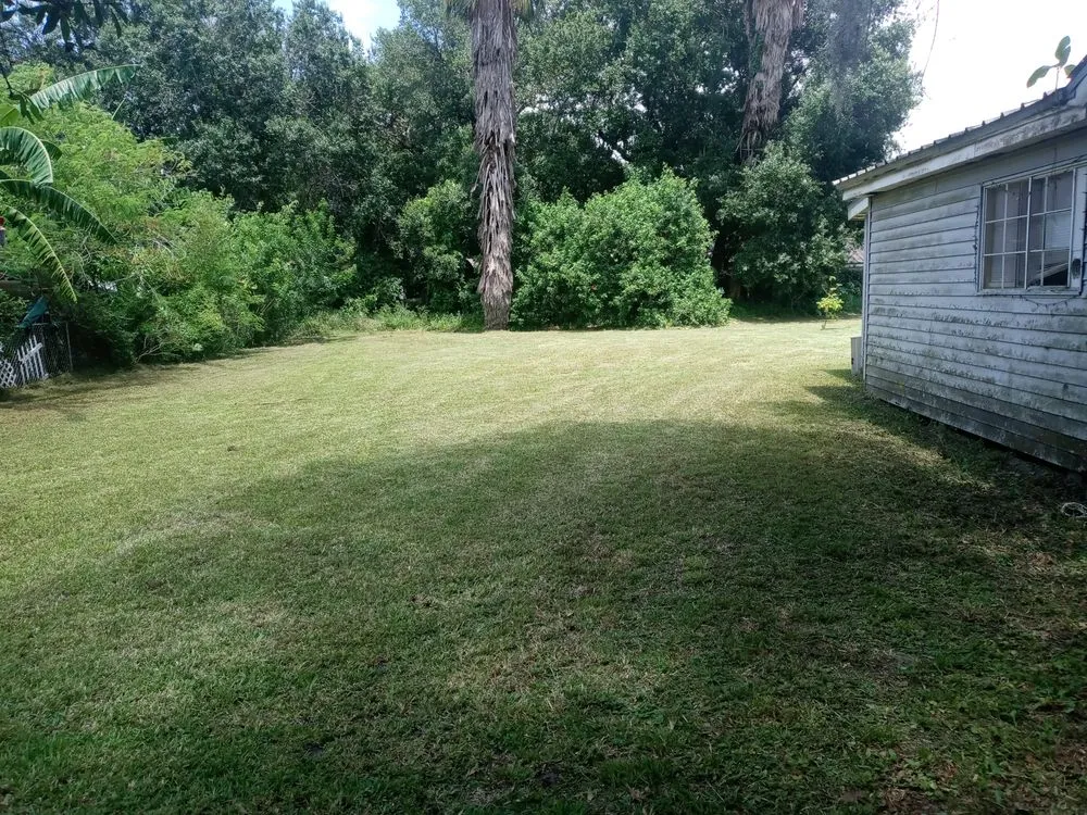 Local residential landscaping in Bradenton, FL - Calhoun and Son's Lawn Care