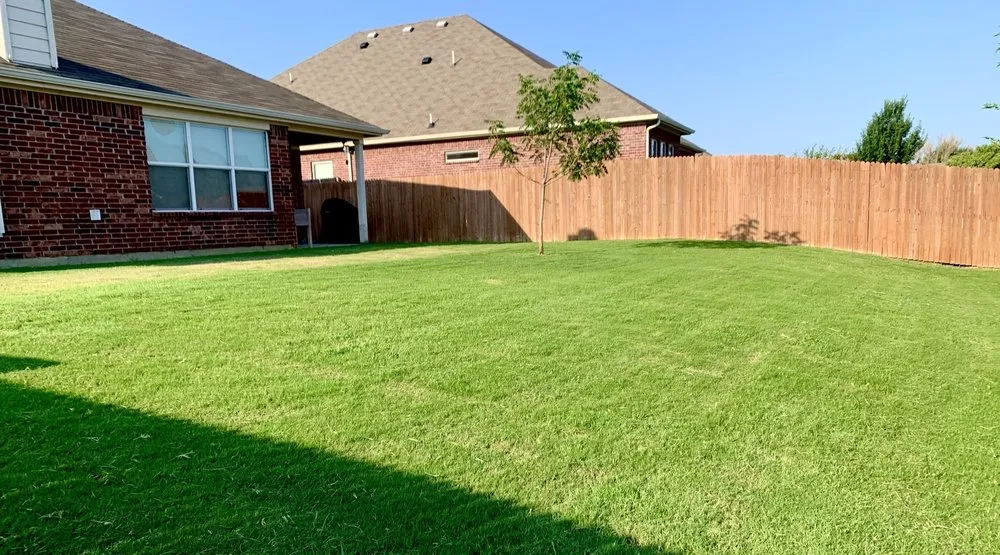 Local lawn care service in Arlington, TX - Cali Breeze Landscape Services