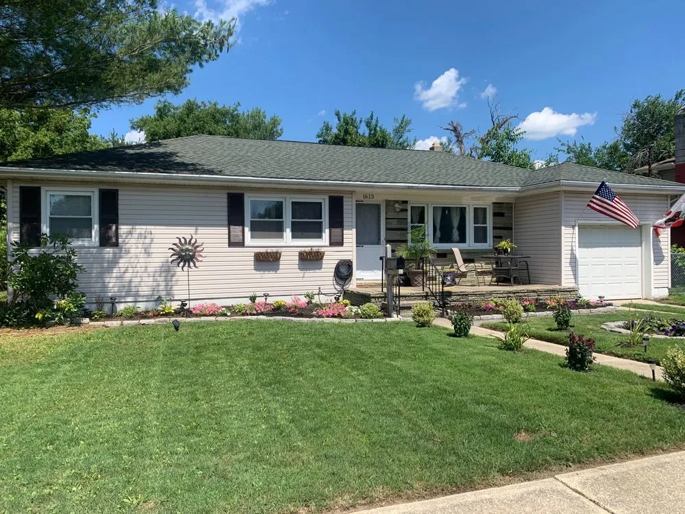 Custom yard cleanup service in Arlington, TX - Cali Breeze Landscape Services