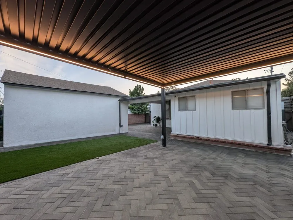 Professional landscaping services for homes in La Habra Heights, CA by Cali Landscape