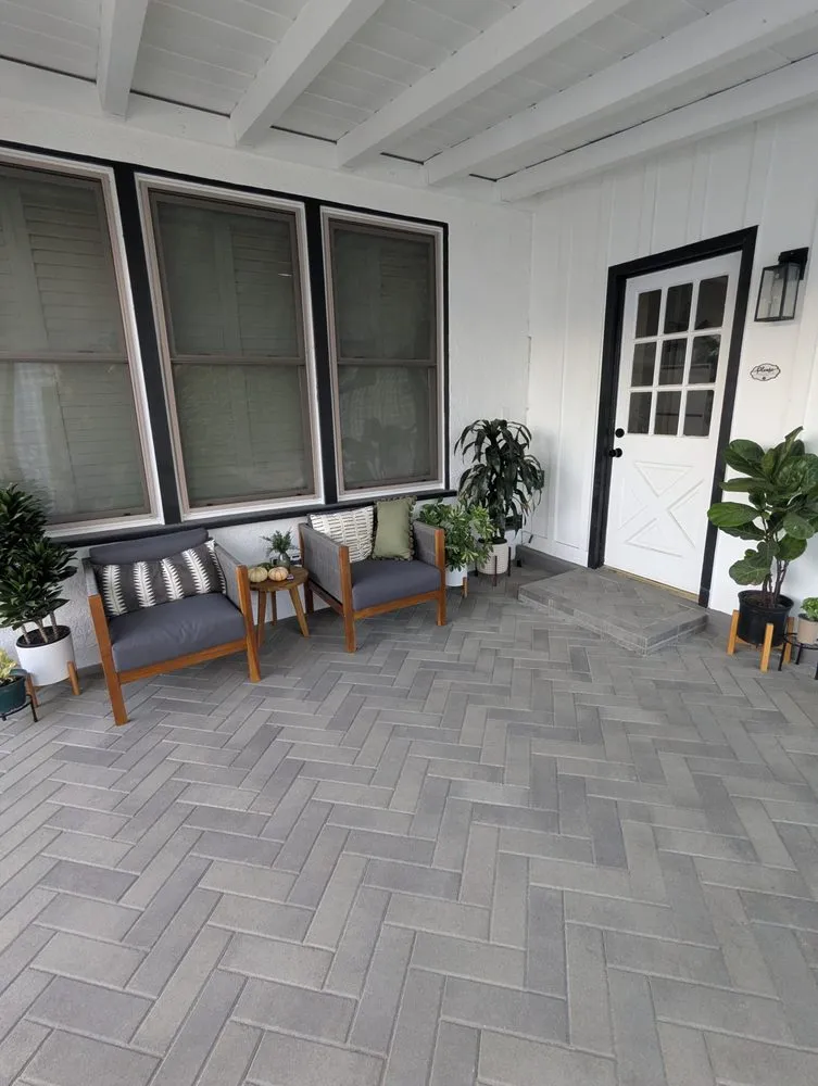 Professional lawn care service experts serving La Habra Heights, CA - Cali Landscape