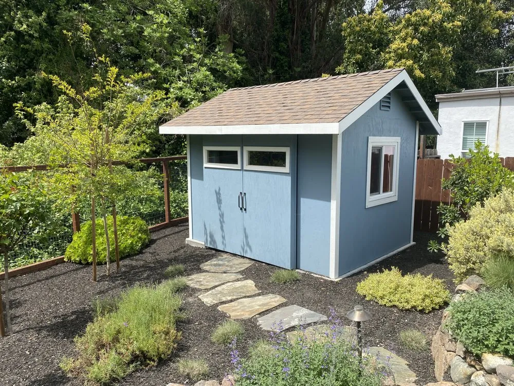 Custom garden landscaping for residential properties across Moraga, CA - Cali Scaping