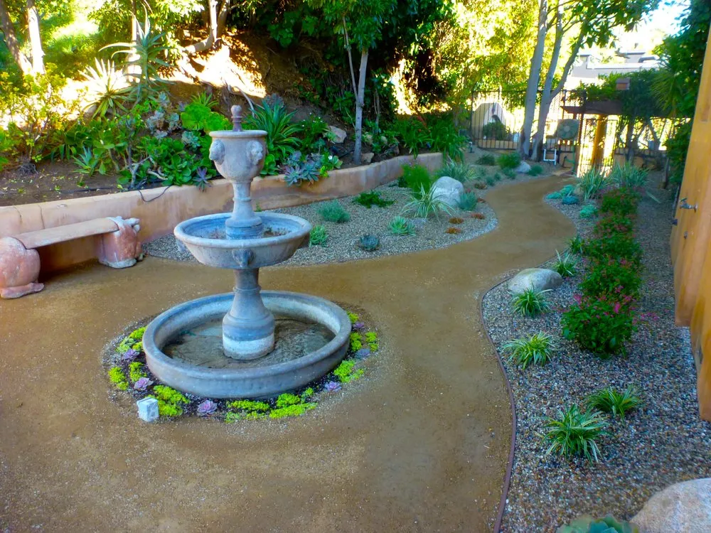 Expert outdoor landscaping experts serving Canoga Park, CA - Caliente Landscape
