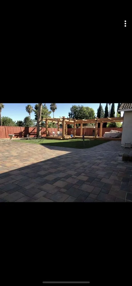 Reliable garden landscaping for residential properties in Redwood City, CA by Califas Fencing & Landscape
