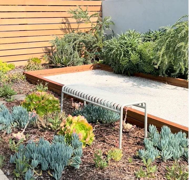 Professional lawn mowing service in Pasadena, CA by Califia Ecodesigns