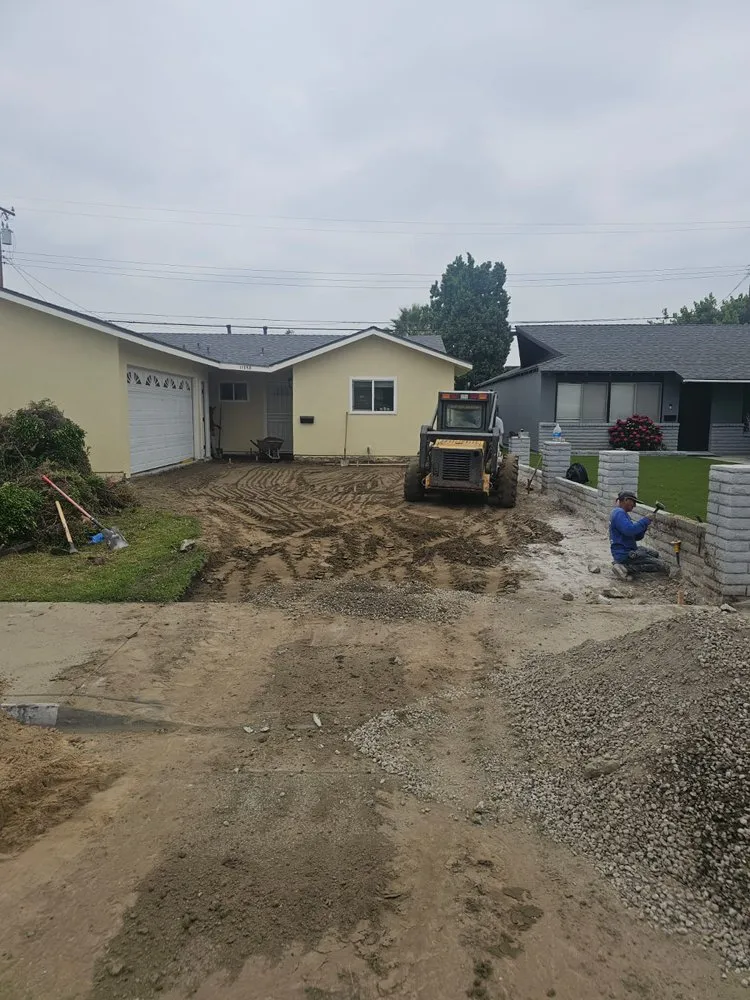 Affordable landscaping services in Signal Hill, CA by California Coast Construction