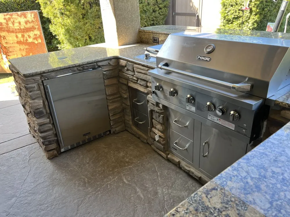 Affordable yard maintenance in Dinuba, CA by California Concepts