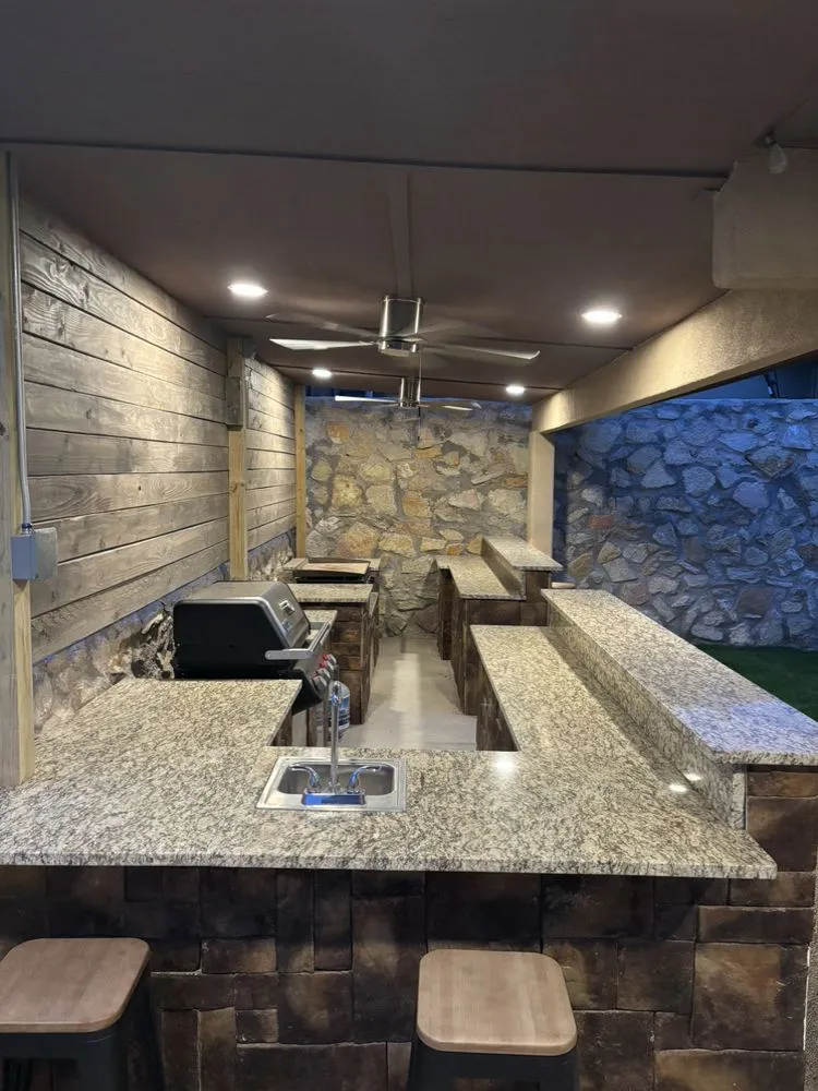 Professional garden landscaping for year-round maintenance in El Paso, TX by California Concrete and Landscape