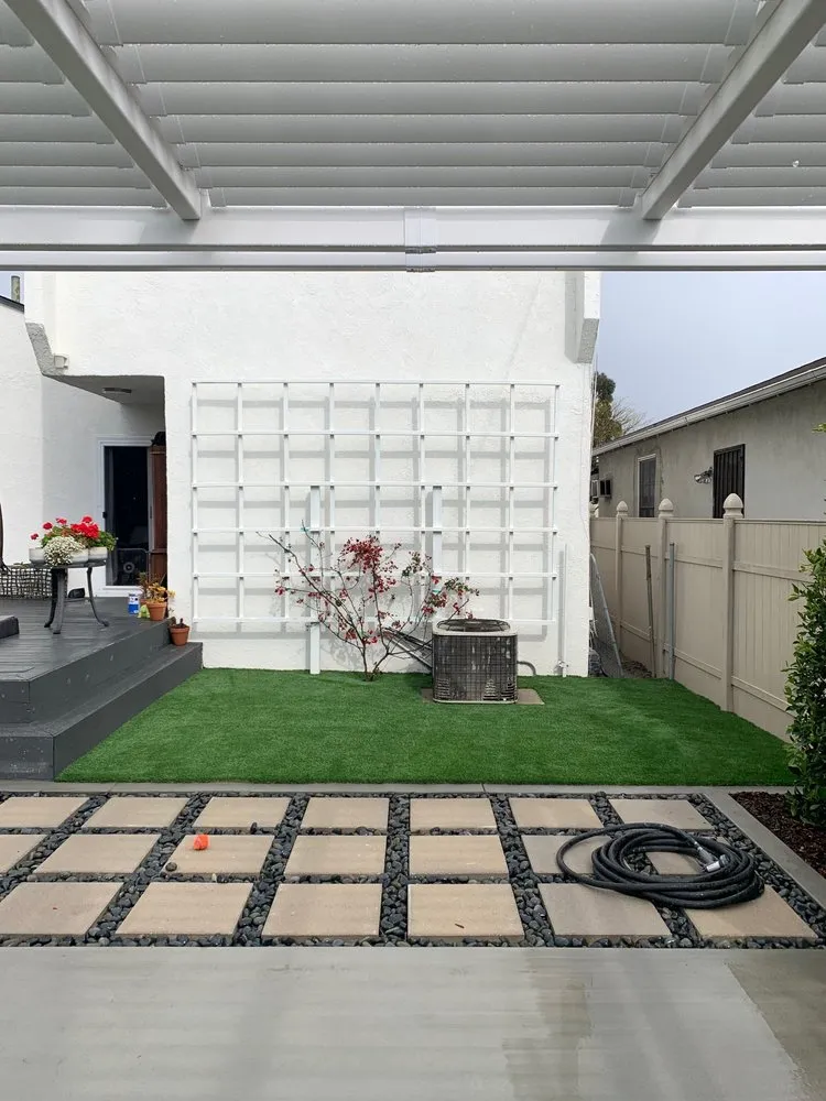 Trusted lawn care service in Sylmar, CA by California Creations