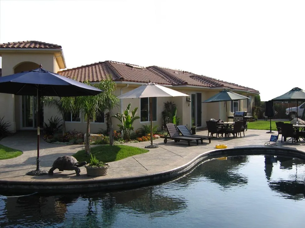 Trusted lawn mowing service experts serving Sylmar, CA - California Creations