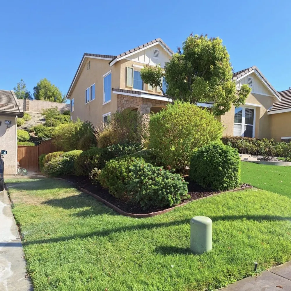 Custom garden landscaping in Nuevo, CA by California Dream Scape