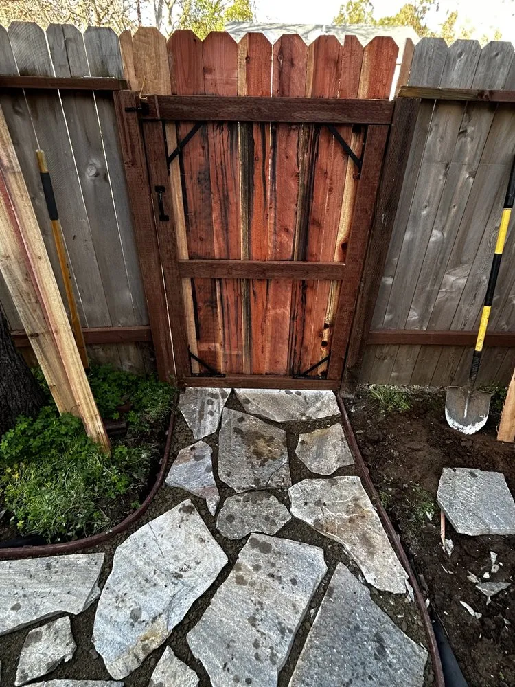 Custom garden landscaping experts serving Sacramento, CA - California Good Vibes