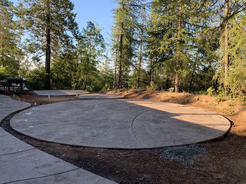 Custom residential landscaping for beautiful yards in El Dorado Hills, CA by California Green Garden