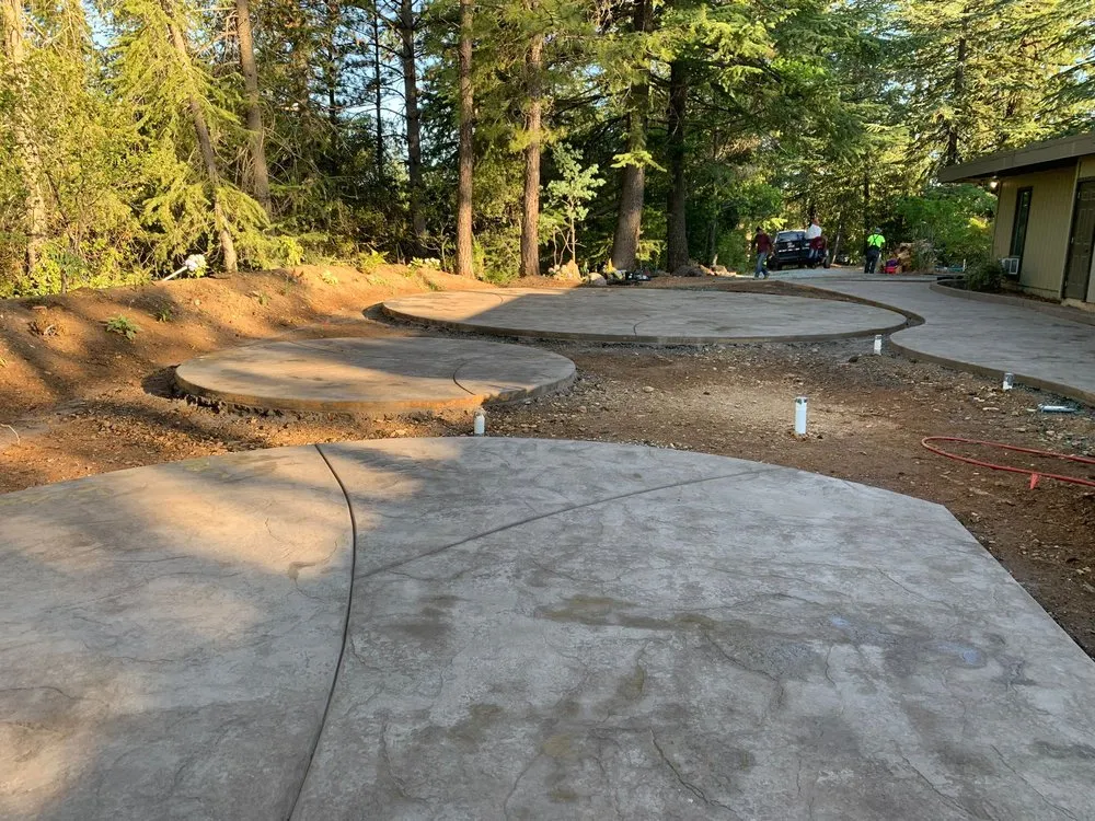 Professional garden landscaping experts serving El Dorado Hills, CA - California Green Garden