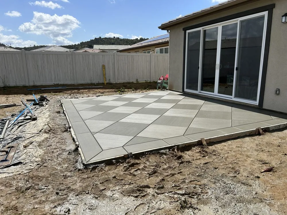 Expert lawn mowing service with custom design in Valley Center, CA by California Green Valley Landscaping