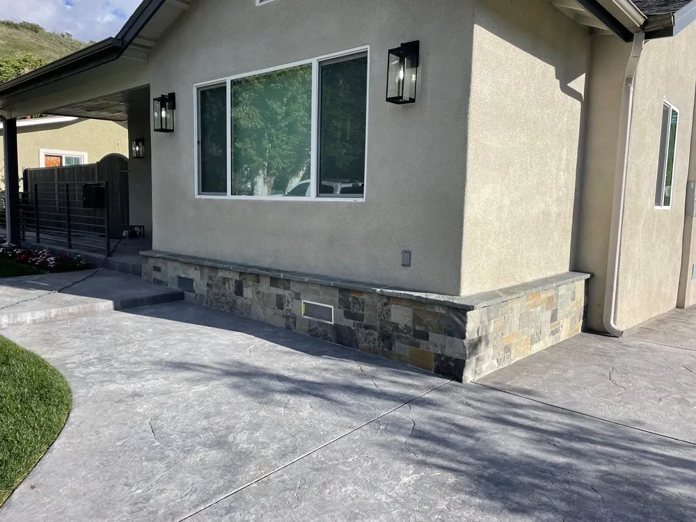 Professional lawn mowing service for homes in Fillmore, CA by California Land Care