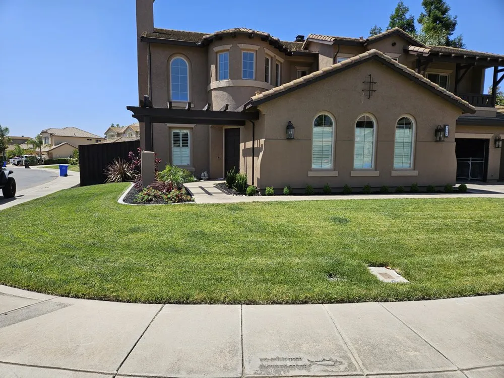 Affordable lawn mowing service near you in Elk Grove, CA by California Landscaping & Design