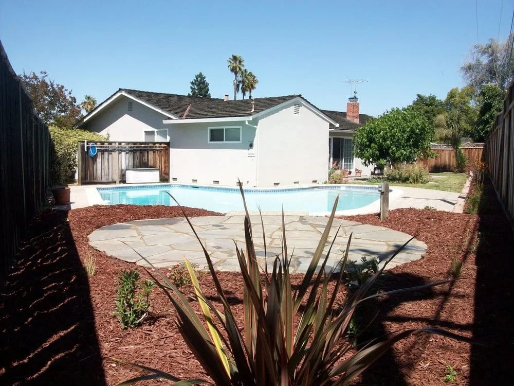 Professional yard maintenance for homes in San Jose, CA by California Nativescapes
