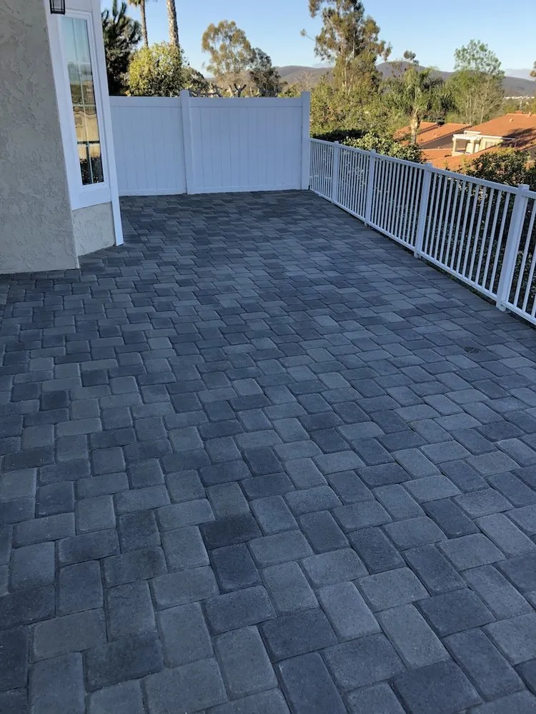 Top-rated landscaping services for year-round maintenance across Mammoth Lakes, CA - California Pavers