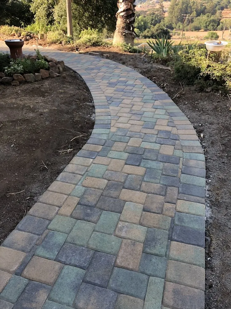 Reliable landscape installation in Mammoth Lakes, CA - California Pavers