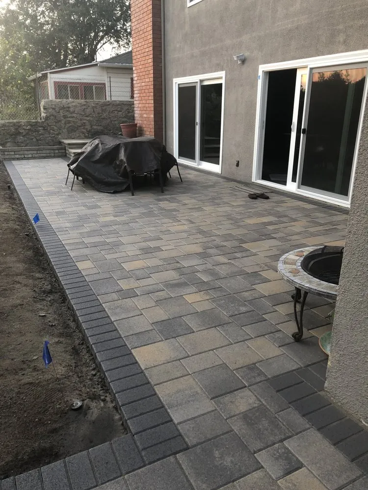 Affordable landscape installation experts serving Burbank, CA - California Pavingstone
