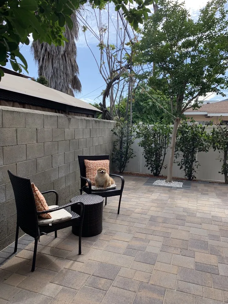 Reliable residential landscaping near you in Burbank, CA by California Pavingstone