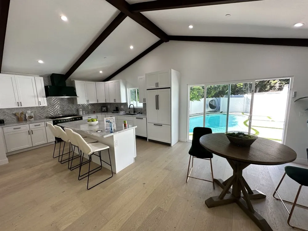 Expert yard cleanup service for year-round maintenance across Tarzana, CA - California Personal Builders