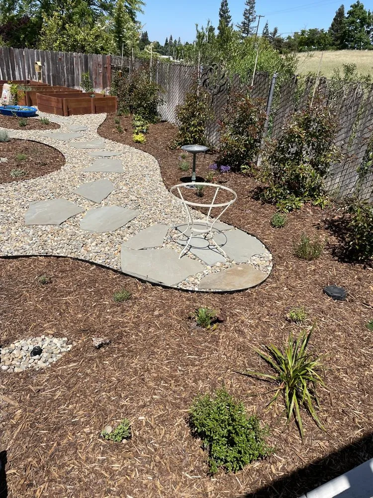 Custom lawn care service for homes in Vacaville, CA by California Republic Landscaping