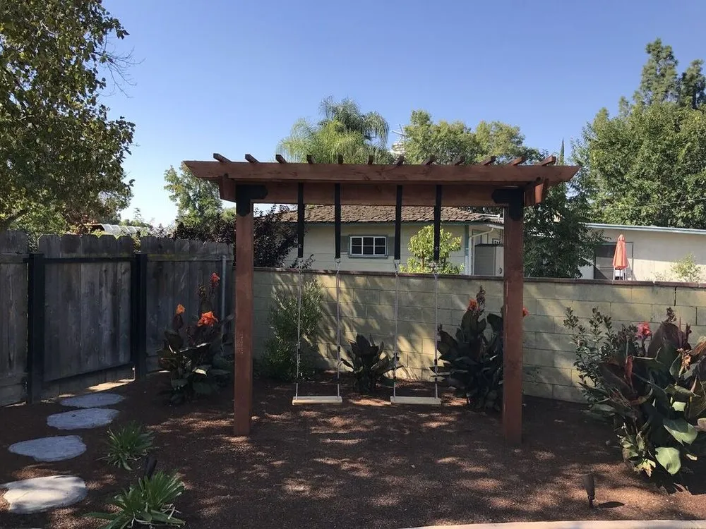 Affordable yard cleanup service for residential properties across Clovis, CA - California Turf and Landscaping