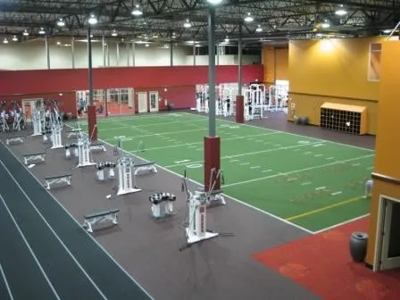 Reliable lawn mowing service for homes in Signal Hill, CA by California Ultimate Turf