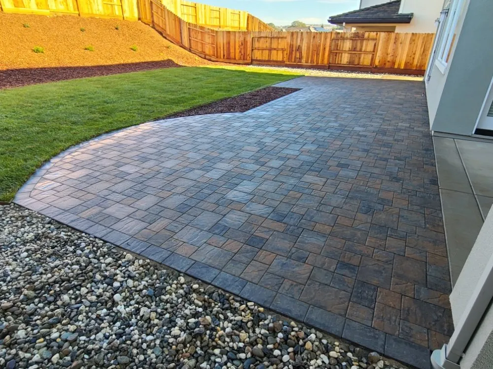 Top-rated landscape installation in Roseville, CA by Caligreen Landscaping