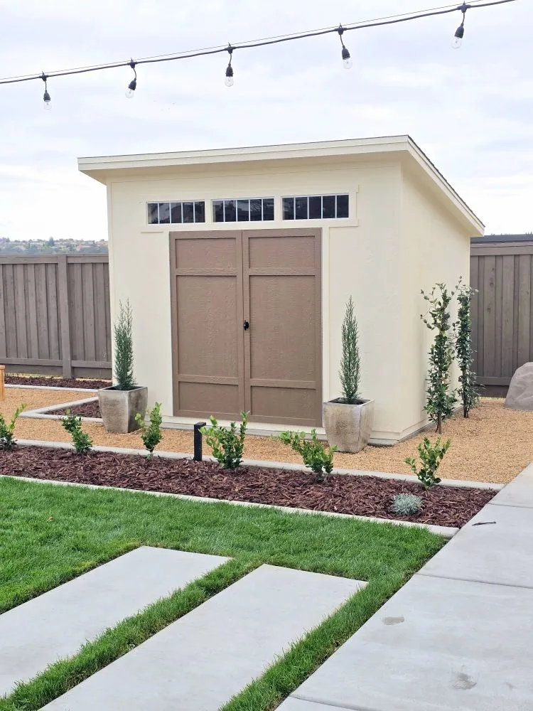 Reliable outdoor landscaping in Roseville, CA by Caligreen Landscaping