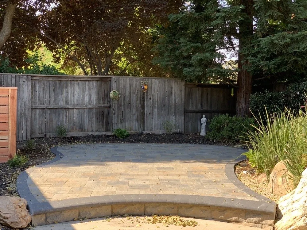 Professional lawn care service experts serving Antelope, CA - Cali's Finest Landscaping & Maintenance