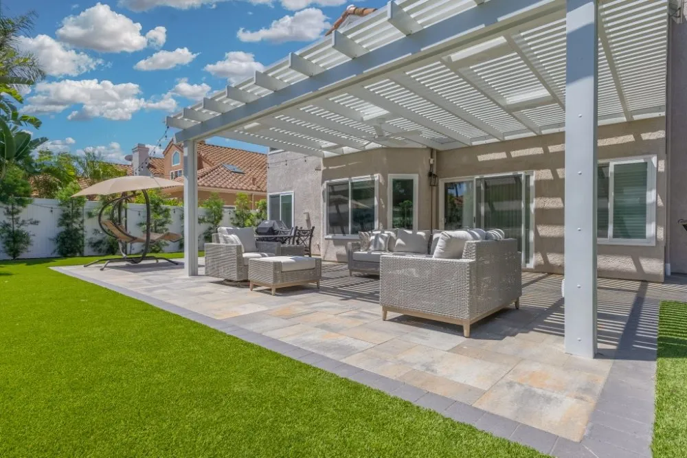 Professional yard cleanup service in Orange, CA - Caliscapes OC