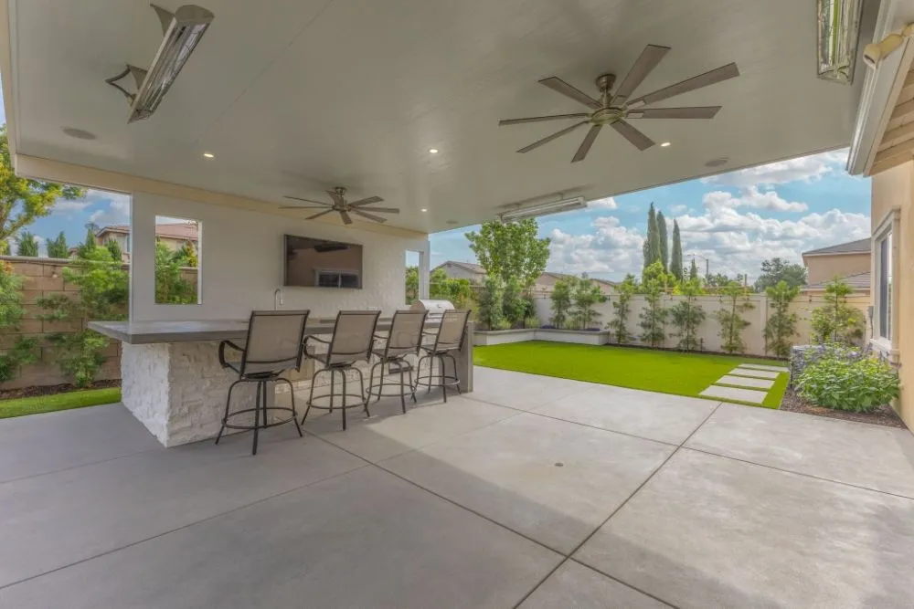 Affordable yard cleanup service for beautiful yards across Orange, CA - Caliscapes OC