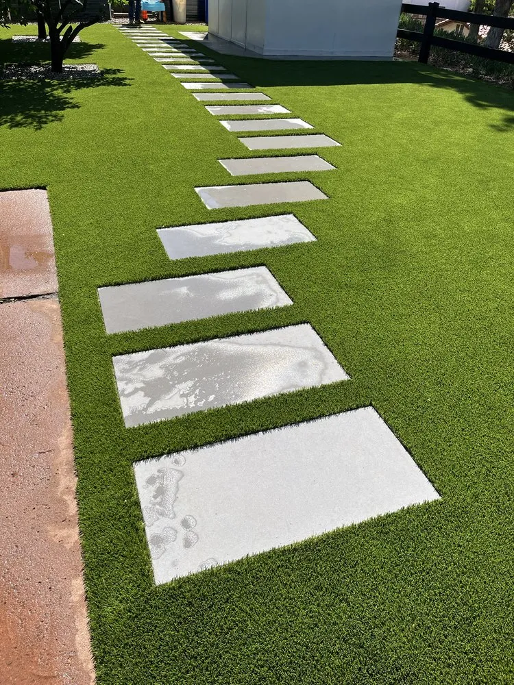 Reliable yard maintenance experts serving Oceanside, CA - Caliturf