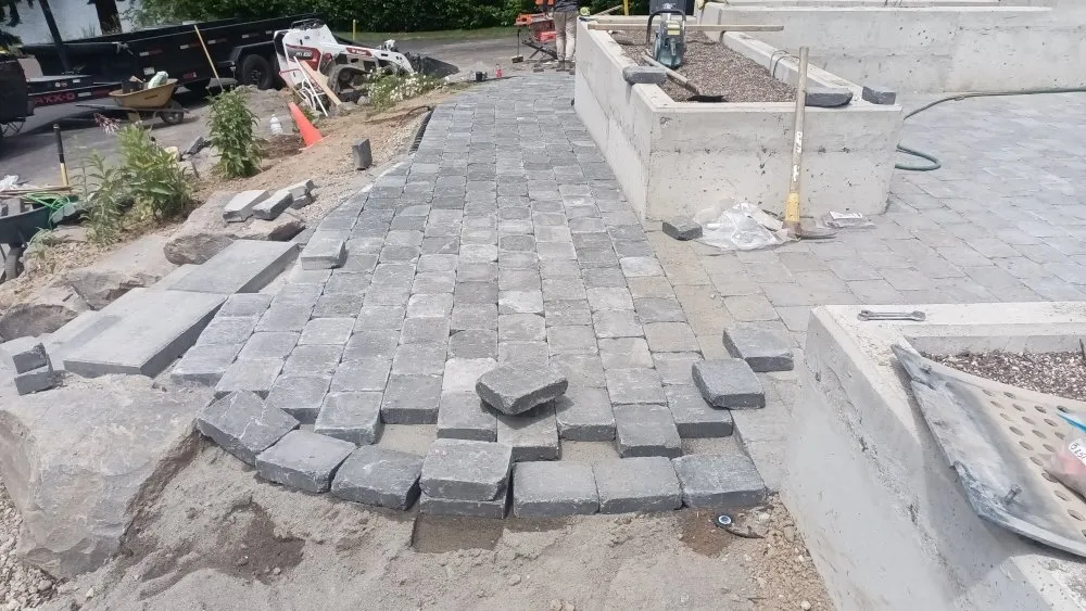 Custom lawn care service in Vancouver, WA - Call Oscars Landscaping Junk Removal