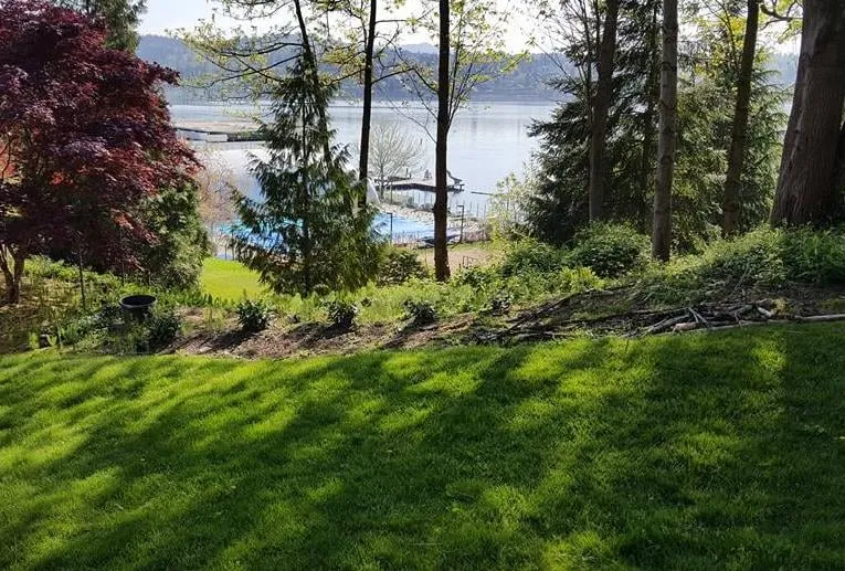 Top-rated landscape installation with custom design across Renton, WA - Call Ryan Landscaping & Maintenance